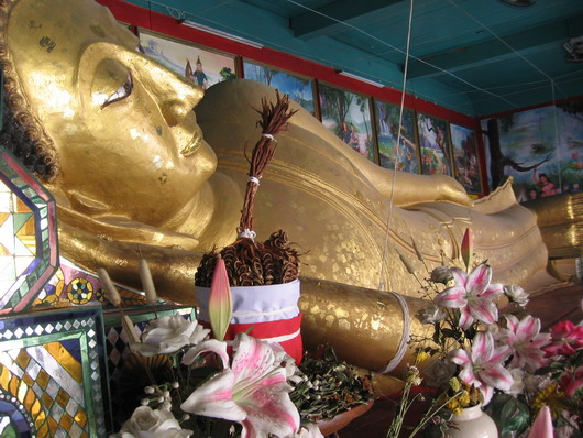 Chiang Mai reclining buddha