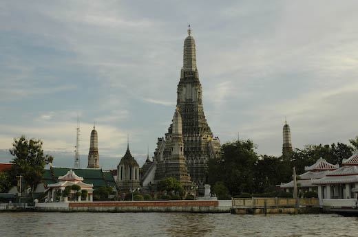 Wat Arun, image copyright Chris Mitchell